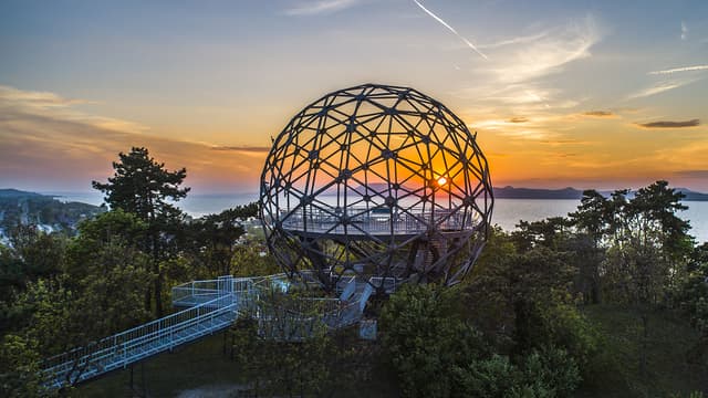 Gömbkilátó (Xantus János kilátó) – Balatonboglár